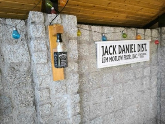 Pozostałelampa ogrodowa JACK DANIELS ledowa 230 v ogrodowa do mieszkan