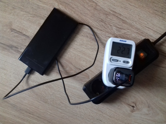 Ładowarka GaN 33W PD+QC3 5V, 3A, 9V, 10V, 12V, NOWA, USB-C + USB-A, TC