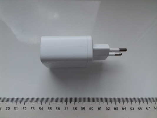 Ładowarka AR-893, USB-C + USB-A 20W z wyświetlaczem, QC3+PD Quick Chan