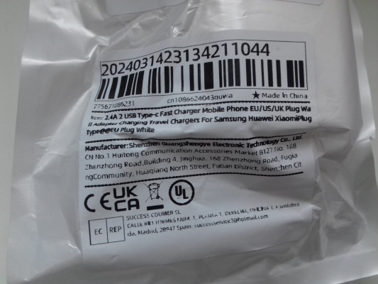 Ładowarka 30, AR-884, USB-C + 2xUSB-A 12W 5V 2,4A, NOWA, 3058632334944