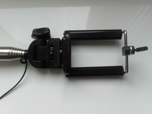 SelfiStick, sprawny, 3,5mm, jack, 109cm, używany, czarny, rozciągany