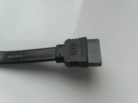Kabel sygnałowy SATA, 40cm, 7pin, kolor czarny, używany