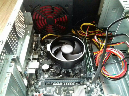 Komputer Asus Prime A320M-R AM4 + Ryzen 3 2200G + RAM 16GB DDR4 + SSD