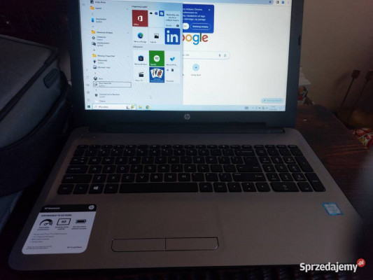 LaptopHP i TP LINK Dwupasmowy Gigabitowy Router BezprzewodowyAC1200