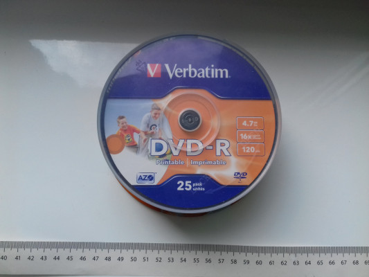 Nierozpakowane, nowe płyty DVD-R Verbatim opakowanie 25sztuk, 4,7GB, 0