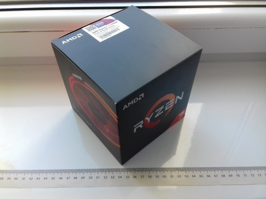 AMD Wraith Prism chłodzenie RGB bez zapięcia, AM4 AM5, w pudełku, spra