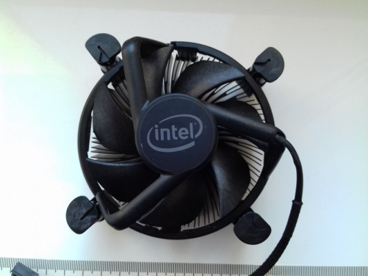 BOX chłodzenie Intel K69237-001, LGA 1200, 1155, 1151, 1150, czarne mi