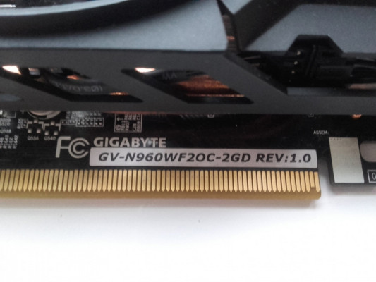Gigabyte GeForce GTX960 2GB GDDR5, DVI, HDMI, 3xDisplayPort, sprawna,