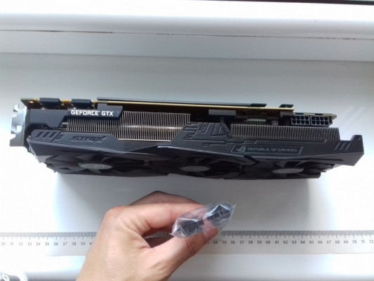 ASUS ROG STRIX GTX 1080Ti GAMING 11GB GDDR5, 352bit, DVI, 2xHDMI, 2xDi