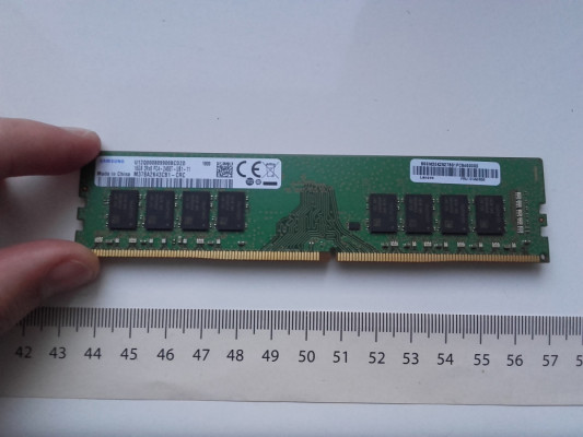 Samsung DDR4, 16GB, 2400MHz, CL17, (CN M378A2K43CB1-CRC 1809)