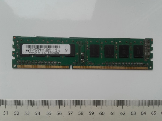 Micron DDR3 2GB PC3 1333Mhz, 10600U-9-10-A0, MT8JTF25664AZ-1G4D1
