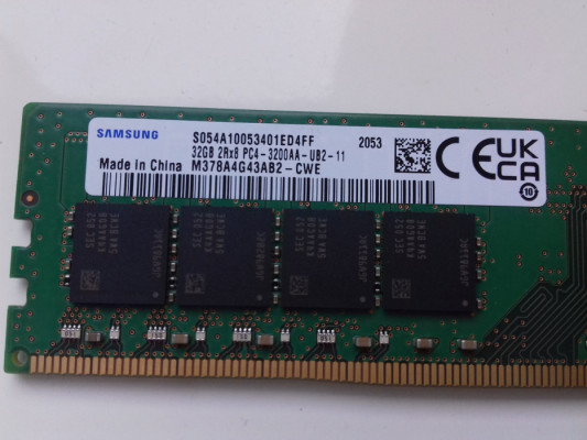 Samsung DDR4, 32GB, PC4 3200MHz, 2933Mbps, 1,2V, M378A4G43AB2-CWE, W85