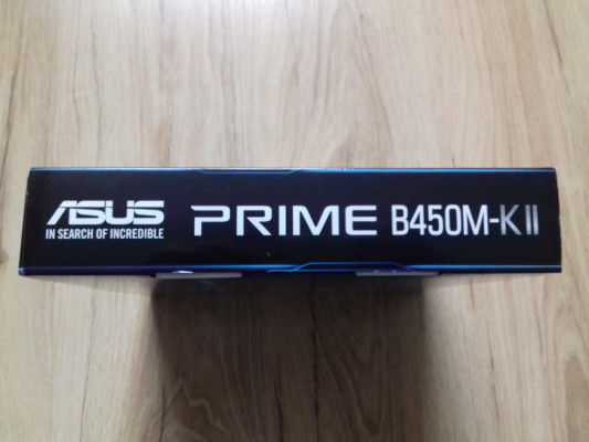 Pudełko od płyty głównej ATX Asus Prime B450M-KII, DVD, papiery, SCM0K