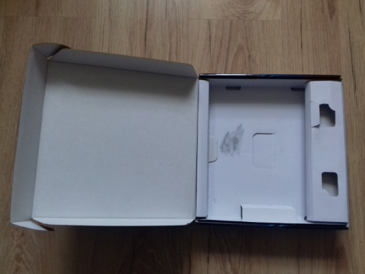 Pudełko od płyty głównej ATX Asus Prime B450M-KII, DVD, papiery, SCM0K