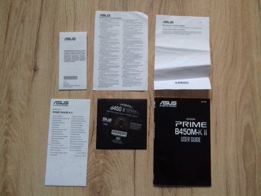 Pudełko od płyty głównej ATX Asus Prime B450M-KII, DVD, papiery, SCM0K