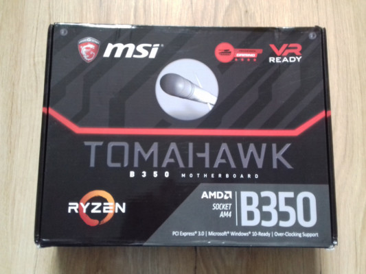 Pudełko od płyty głównej ATX MSI Tomahawk B350, CD, papiery, OCZ, 601-