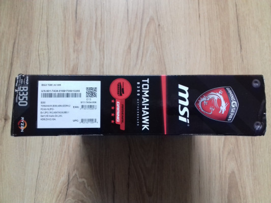Pudełko od płyty głównej ATX MSI Tomahawk B350, CD, papiery, OCZ, 601-