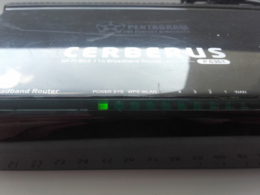 Pentagram Cerberus Wi-Fi 802.11n Broadband Router P6361