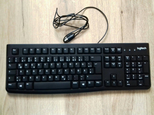 DE Klawiatura USB logitech K120, nowa w opakowaniu 5099206021334, ukła