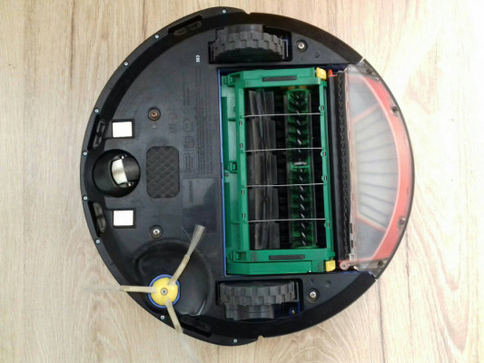 iRobot Roomba 563, używany, akumulator do wymiany 14,4V, wyczyszczony,