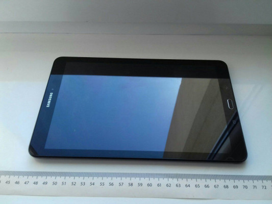 Tablet Samsung Galaxy Tab E, SM-T560, 9,6cala, 8GB, Bardzo ładny stan