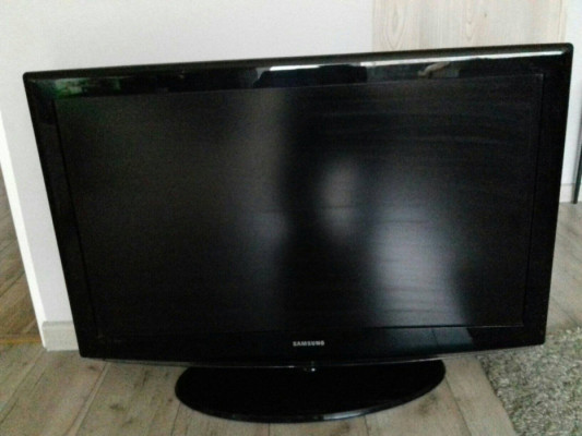 TV Samsung 40cali, LE40R86BDX, SQ07, HD, EURO, HDMI, VGA, Audio, Compo