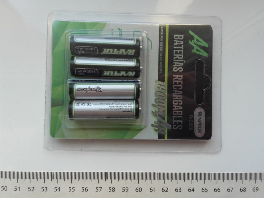 Akumulatorki Ni-MH 1,2V, AA 1800mAh 4sztuki w opakowaniu RAPTOR R-S659