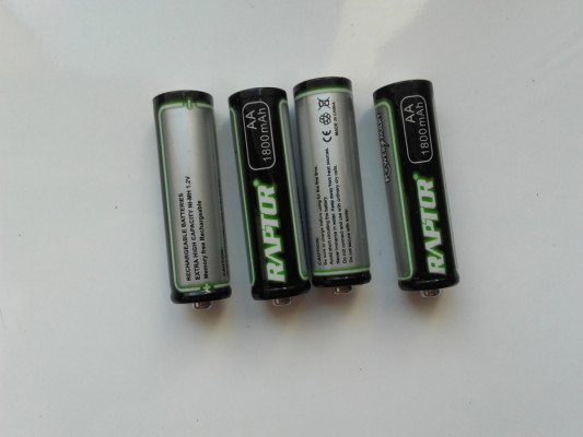 Akumulatorki Ni-MH 1,2V, AA 1800mAh 4sztuki w opakowaniu RAPTOR R-S659