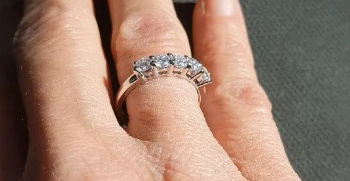 Moissanite srebrny pierścionek próby 925