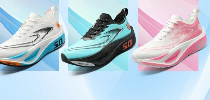 Obuwie sportowe w 3 kolorach