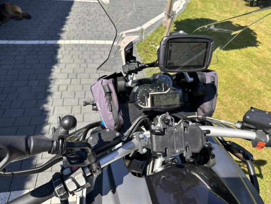 BMW R 1200 GS K50 LC TomTOM 550 nowe opony