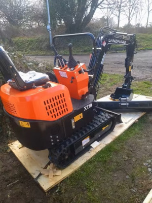 MInikoparka Gąsienicowa waga 1000 kg