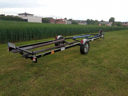 PozostałeSprzedam orginal przyczepa na dwa skutery wodne JET-LOADER wy