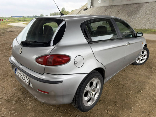 ** Alfa Romeo 147 ** 1.9 Diesel ** Długie Opłaty ** Ładna Zadbana **