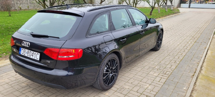 Audi A4 B8 2.0TDI CR 2011