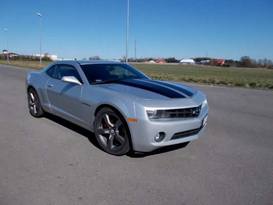 Chevrolet Camaro bez szpachli, rdzy itp. mały przebieg