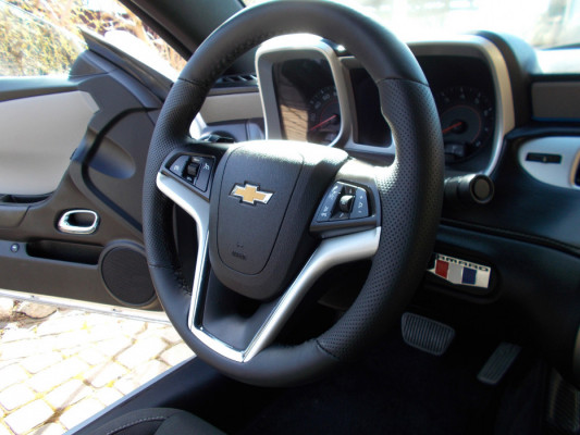 Chevrolet Camaro bez szpachli, rdzy itp. mały przebieg