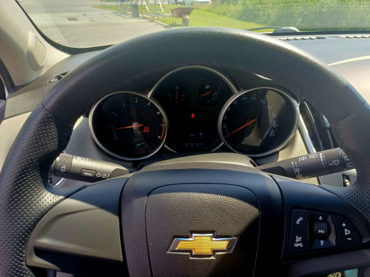 Chevrolet Cruze 1.6 LS Benzyna 2013r