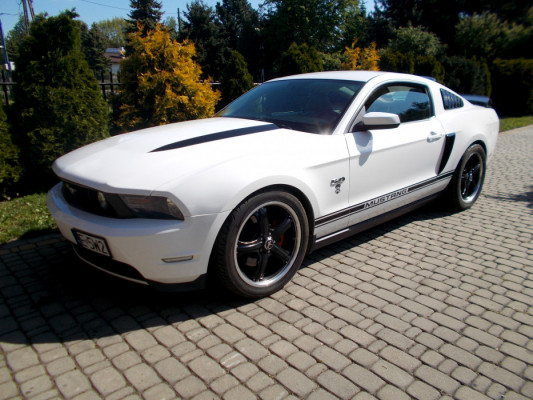 Ford Mustang GT 5.0 Premium, bezwypadkowy