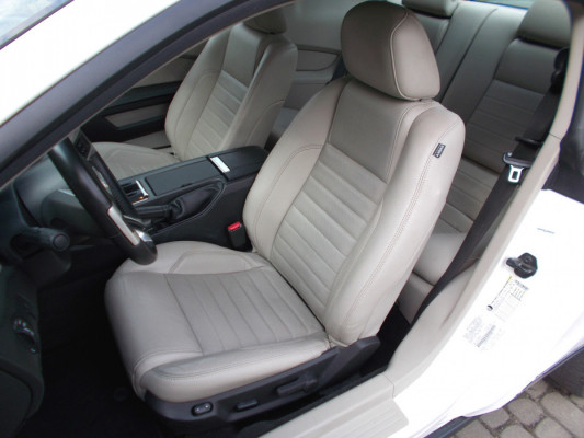 Ford Mustang GT 5.0 Premium, bezwypadkowy