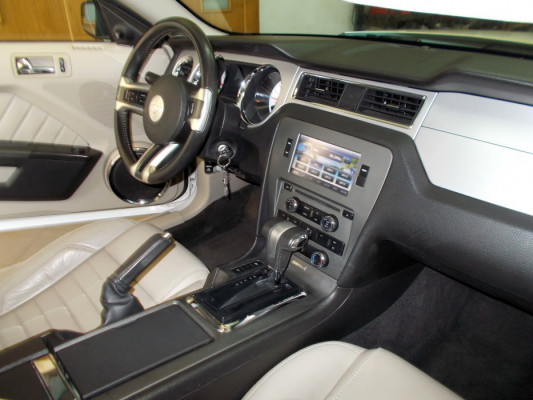 Ford Mustang GT 5.0 Premium, bezwypadkowy