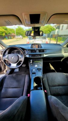 Lexus CT200H