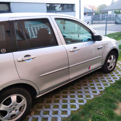 Mazda 2  1,4 TD