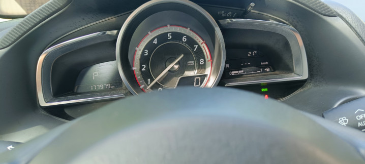 Mazda 3 III2.0 Sports-Line, automat,skóra,ksenony,nawigacja,kamera,bez