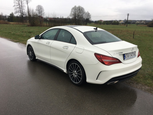 Mercedes-Benz CLA 250 4 Matic