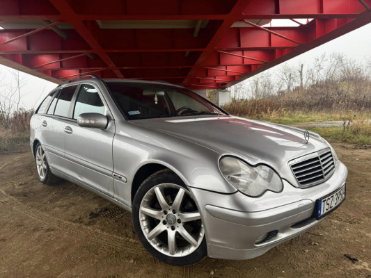 ** Mercedes Kombi CDI 220 Diesel ** 2002r ** Ładny Zadbany **