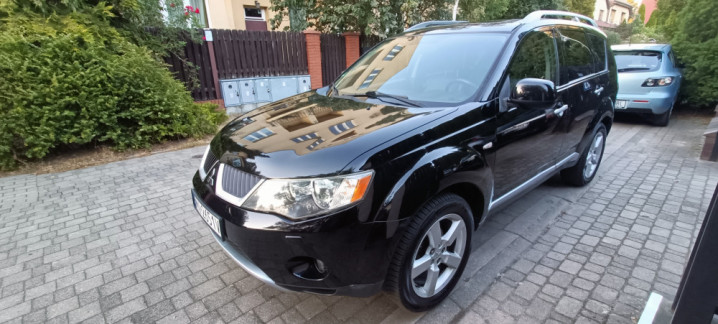Mitsubishi Outlander II 2.4 MIVEC Instyle,4WD, 170KM, automat, skóra,