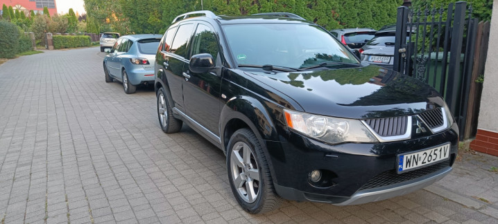 Mitsubishi Outlander II 2.4 MIVEC Instyle,4WD, 170KM, automat, skóra,
