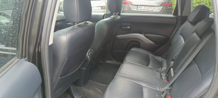 Mitsubishi Outlander II 2.4 MIVEC Instyle,4WD, 170KM, automat, skóra,