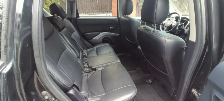 Mitsubishi Outlander II 2.4 MIVEC Instyle,4WD, 170KM, automat, skóra,